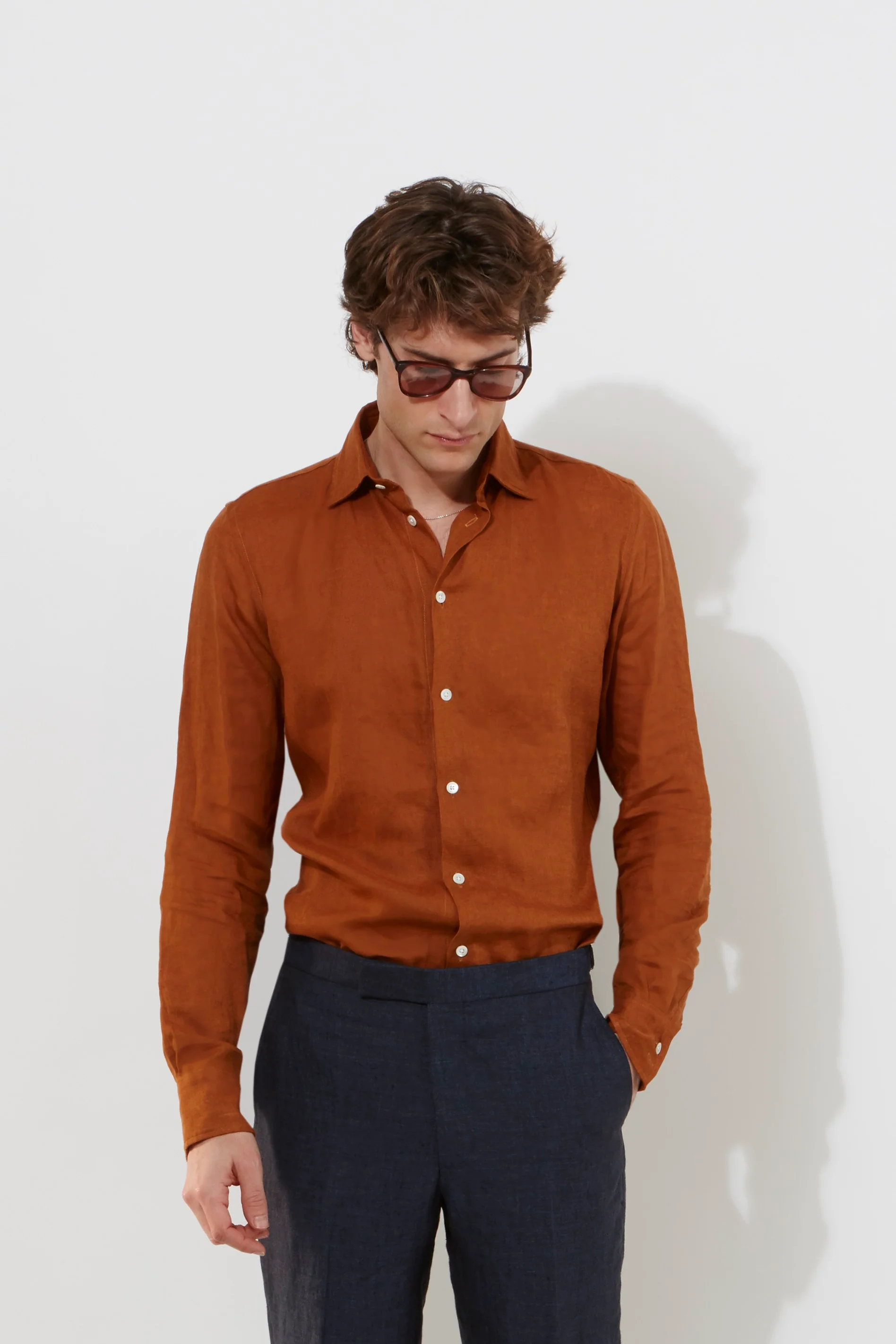Contemporary Shirt – Tobacco Linen